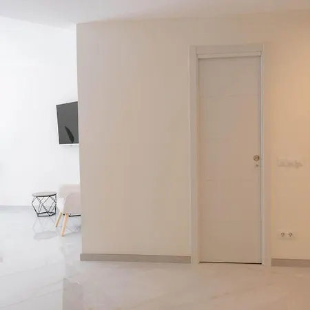 شقة Modern 3 Bedroom Walking Distance To Puerto Banus ماربيا