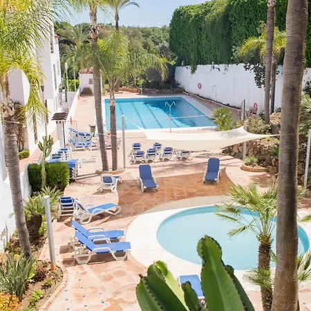 شقة Modern 3 Bedroom Walking Distance To Puerto Banus ماربيا